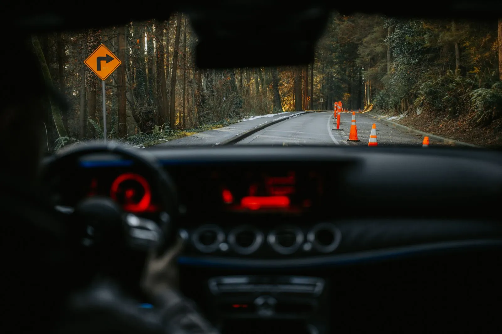 What to Practise Between Driving Lessons